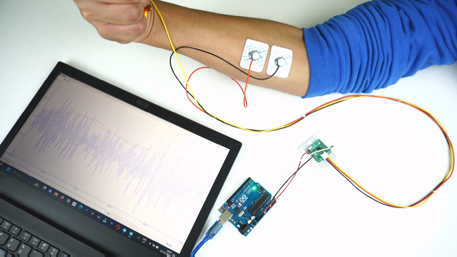 Visualizing EMG signals on Arduino IDE v1.8.x